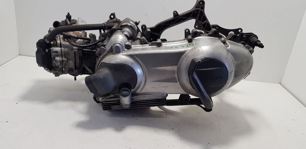 Piaggio MP3 125 Silnik