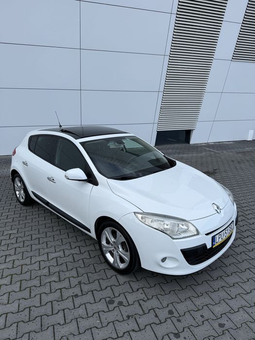 Renault Megane III  1.6 110 km Benzyna  2010!Panorama !! Serwis