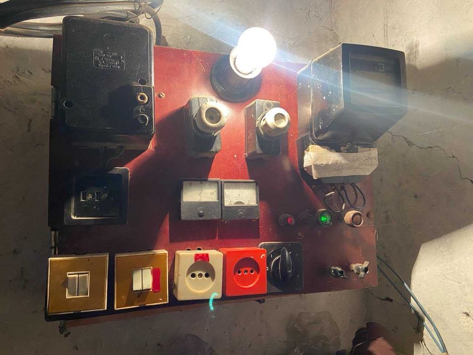 Продам гараж в гарному стані в Інгулець Кривий ріг