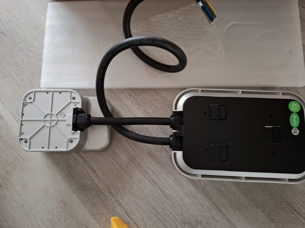 Ładowarka do samochodu elektrycznego