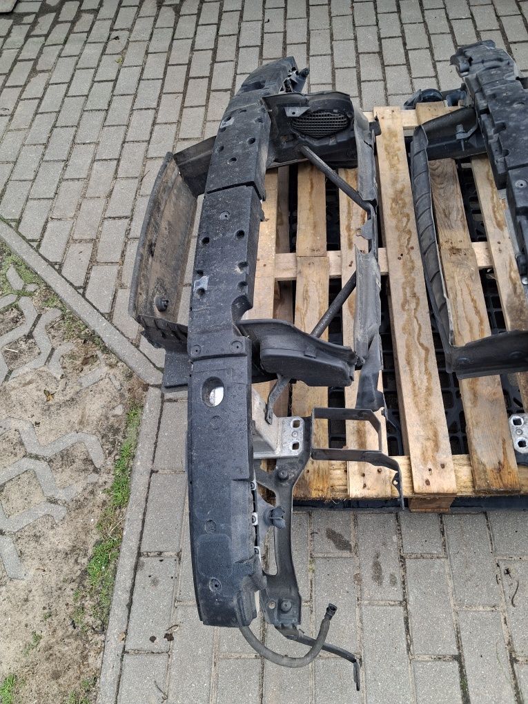Bmw e 60 e 61 pas przedni wzmocnienie.