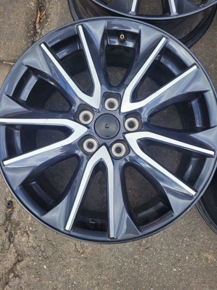 Felgi aluminiowe 18x7 Mazda