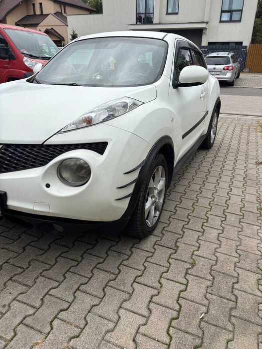 Nissan Juke 1,6 бензин, автомат