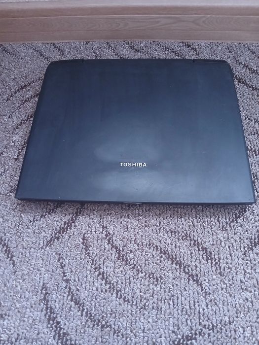 Toshiba Satellite Pro 6100, brak zasilacza,dysku.