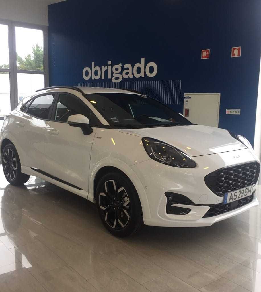 Viatura Semi Nova com 3 anos, uso cidade  em estado impecável EcoBoost