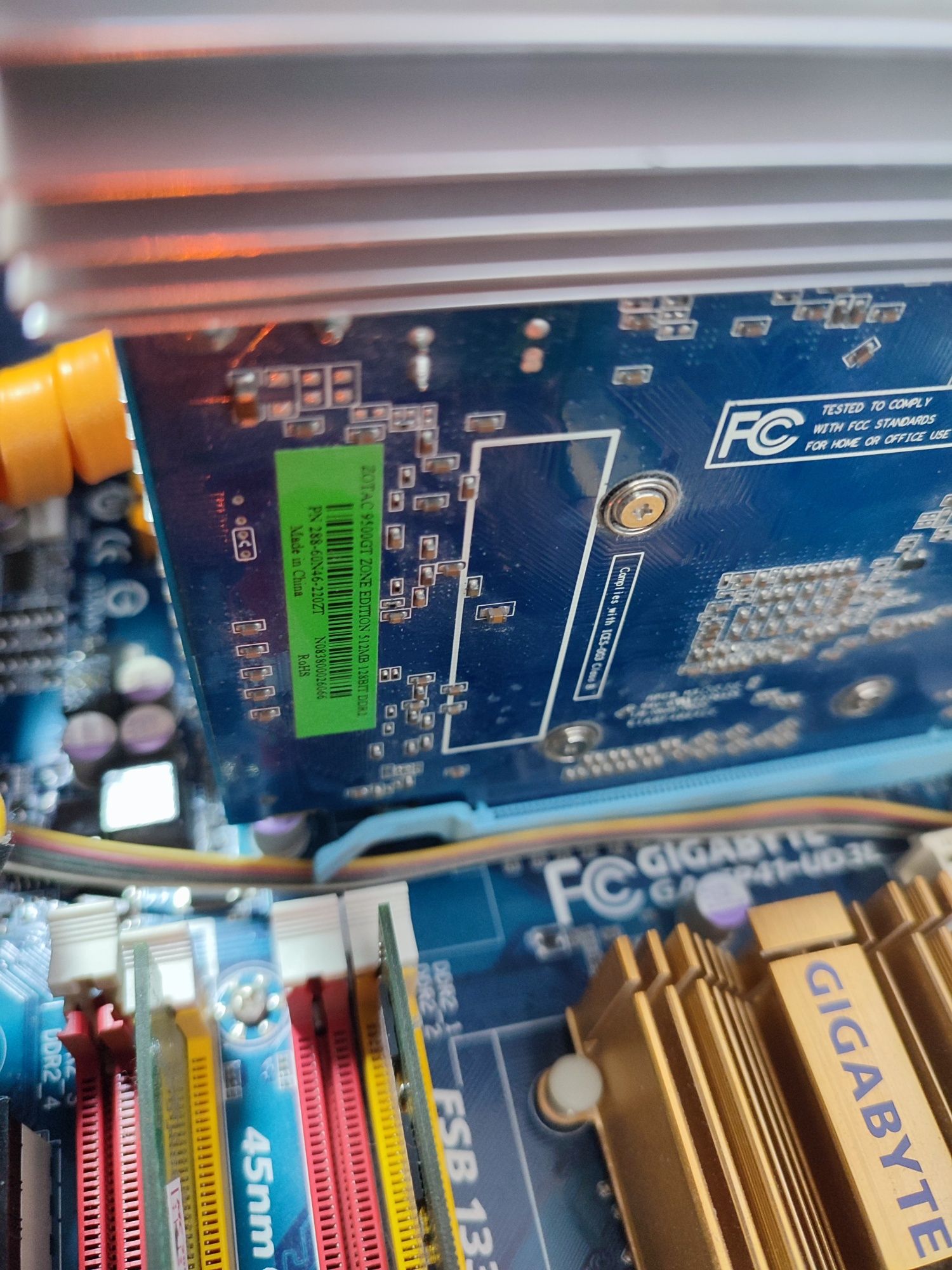 Gigabyte GA-EP41T-UD3L+CeleronDual Core E1500+Vinga 450W (VPS-450APFC)