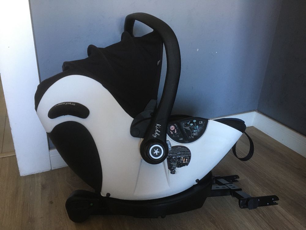Kiddy Evoluna i-Size 2 z bazą isofix
