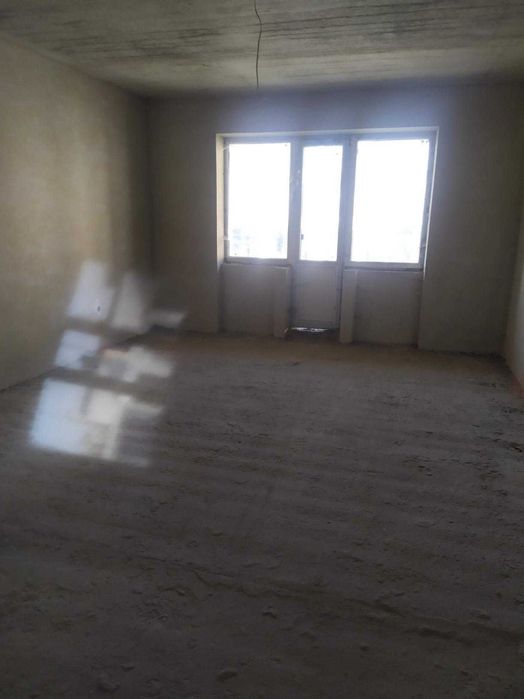 Продаж котеджу, вулиця Стуса, Зубра