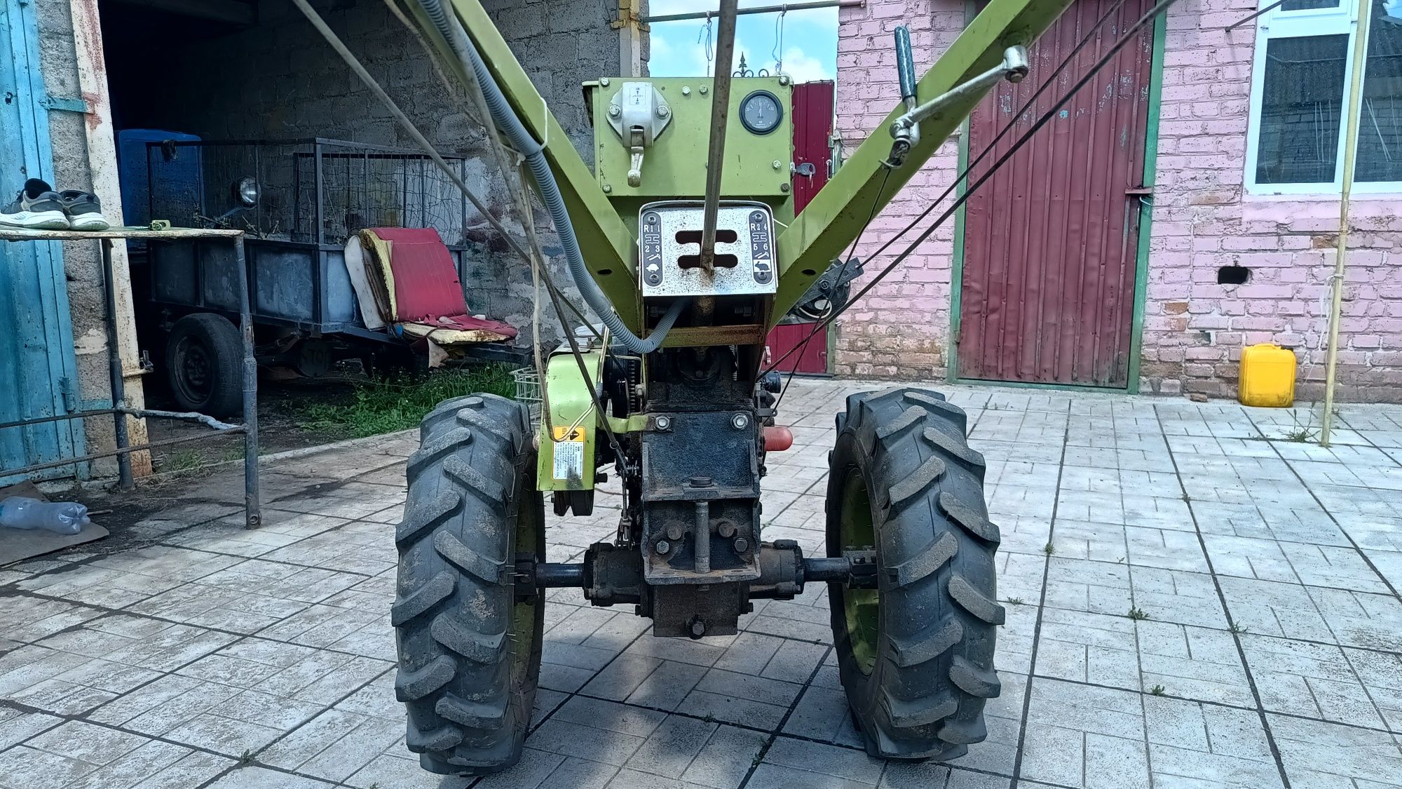 Мотоблок Zubr Q-78E