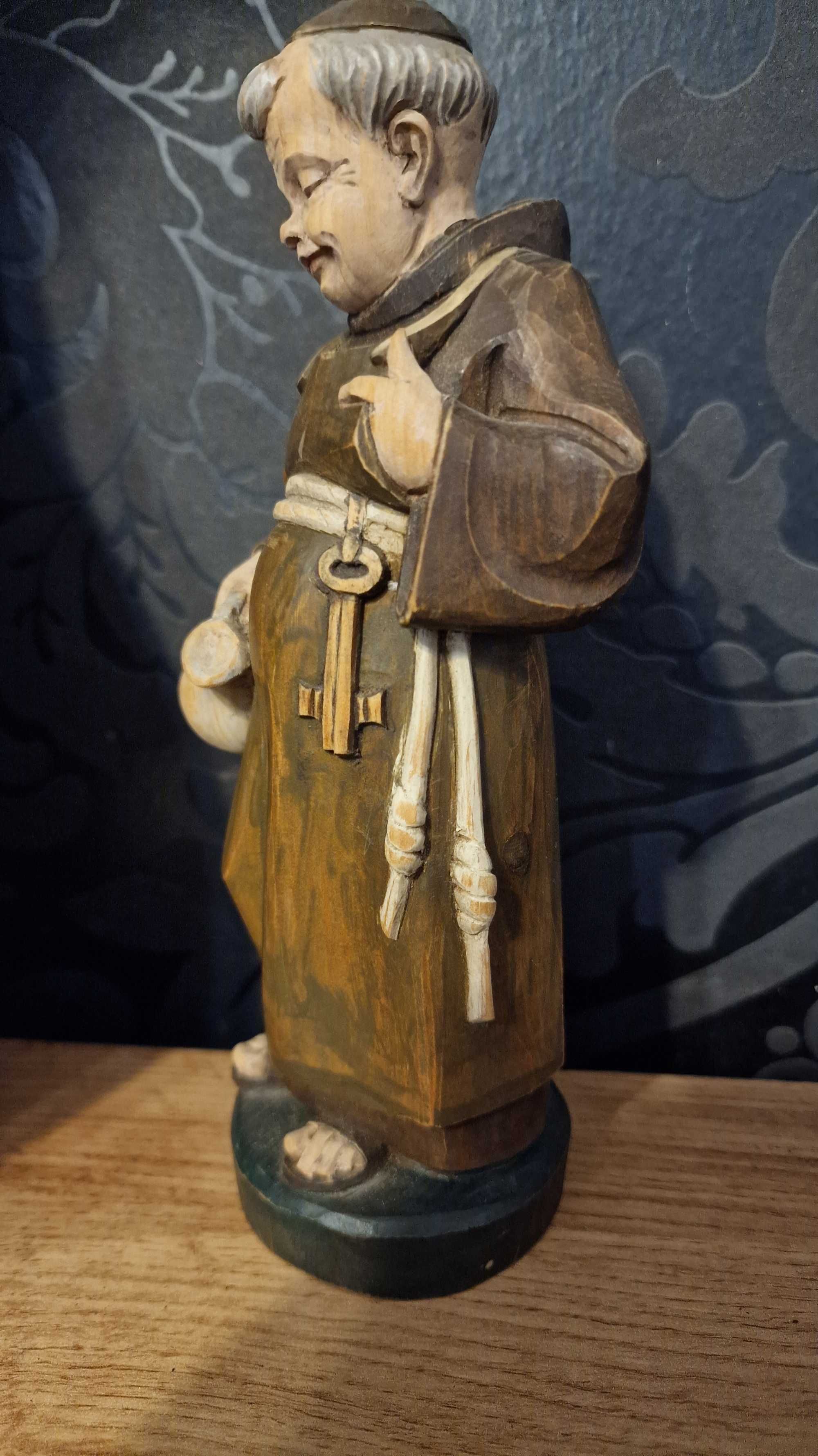 Rzeźba drewniana "Szczęśliwy Mnich"