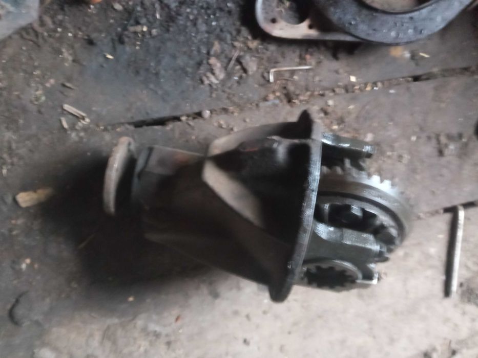 Редуктор на задний мост