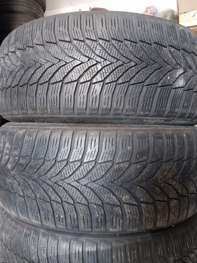 Продам резину лето r18 225/50