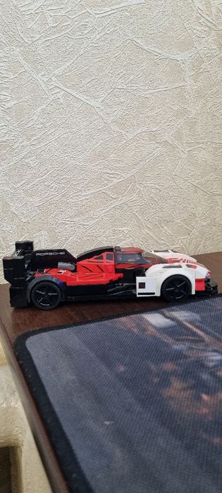 Машинка порш (Lego) оригенальна