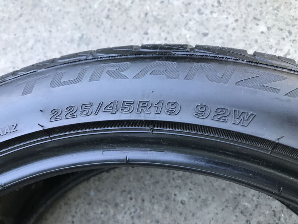 Літні шини(резина) 225/45 R19 “Bridgestone” Turanza T001 - 2шт.