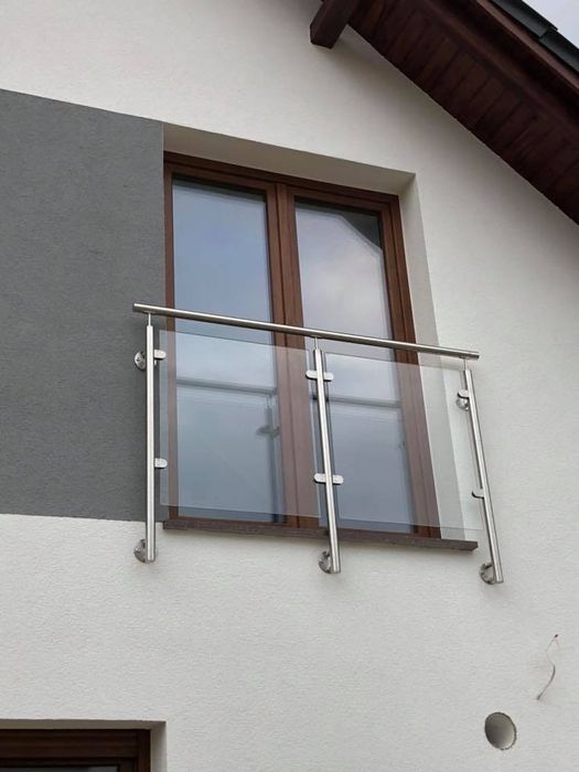 Balustrady ze stali nierdzewnej wraz z montażem wiaty zadaszenia