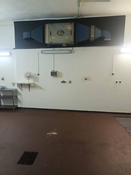 Wynajmę garaż warsztatowy