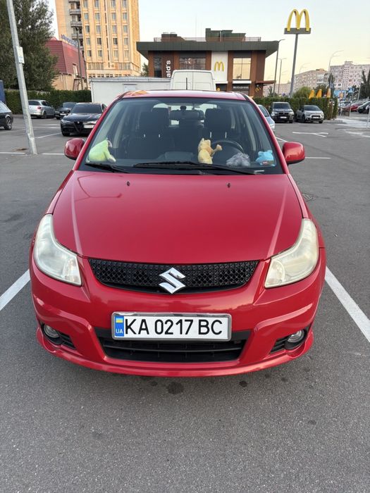 Продам своє авто Suzuki Sx4