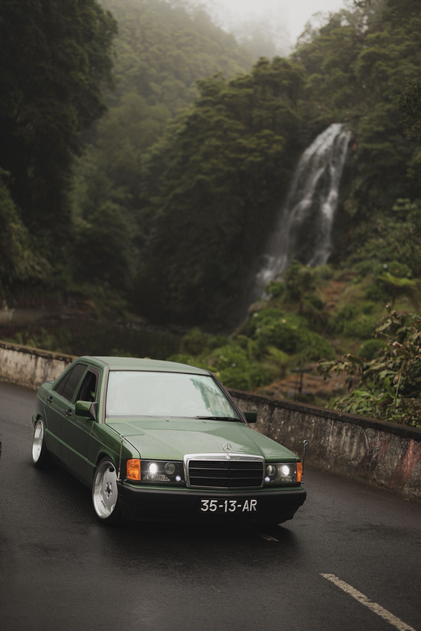 Mercedes 190 2.5