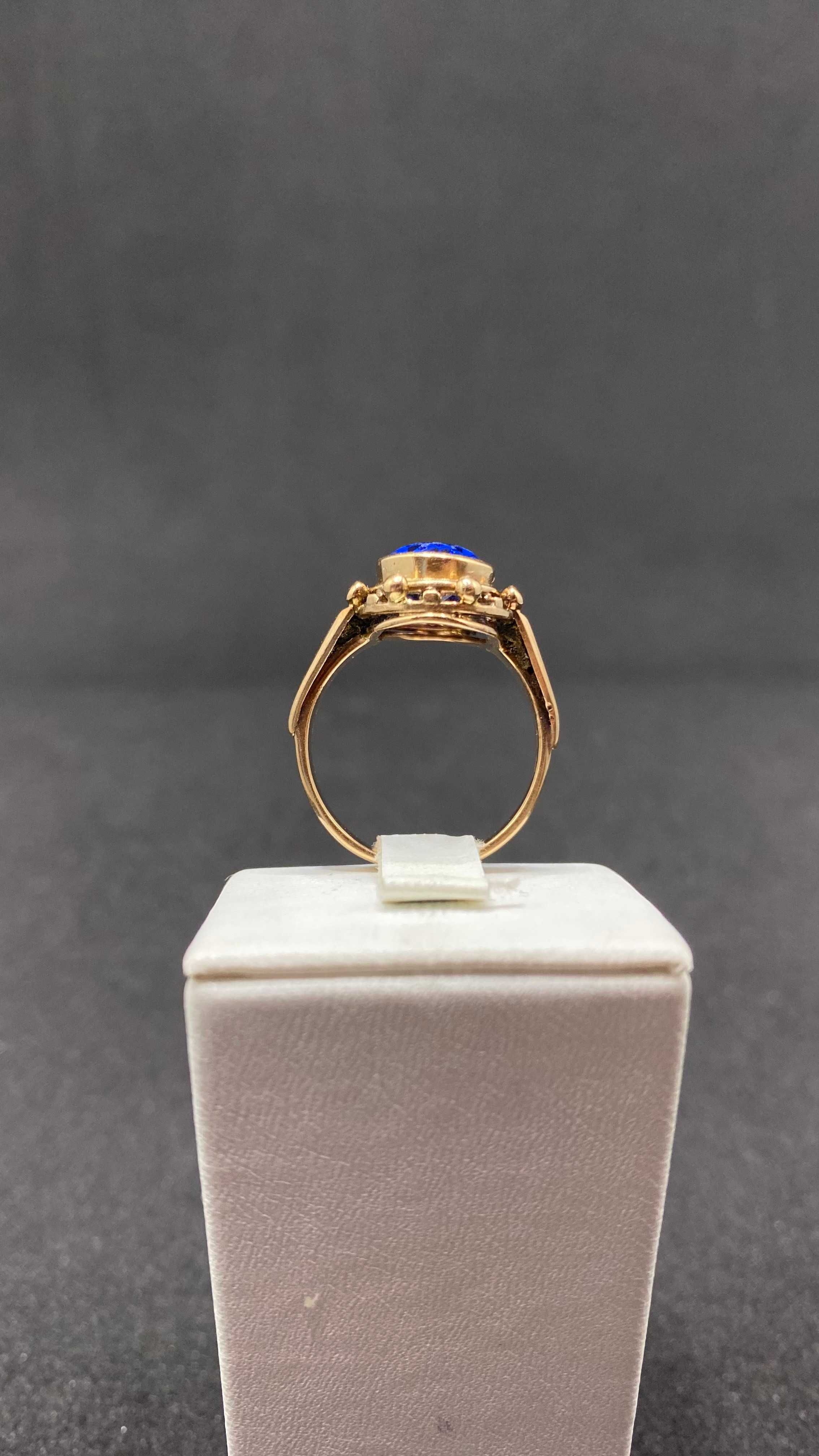 Złoty Pierścionek z niebieskim kamieniem 14ct, 4,58g, rozmiar: 13