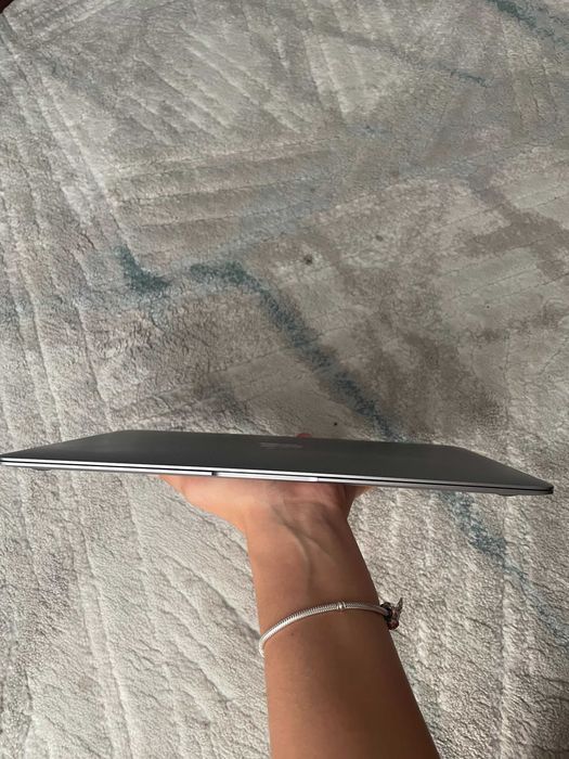 MacBook Retina 12" Early 2015 | 8GB RAM | 500GB SSD