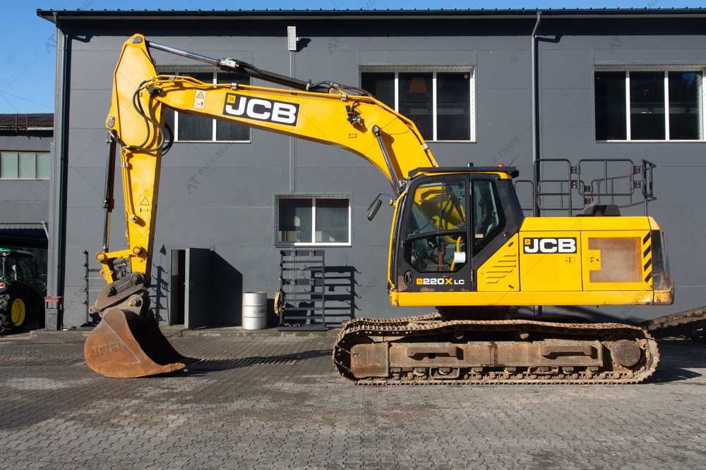 Гусеничний екскаватор JCB JS220X 2018 р. 129 кВт. 10233 м/г.
