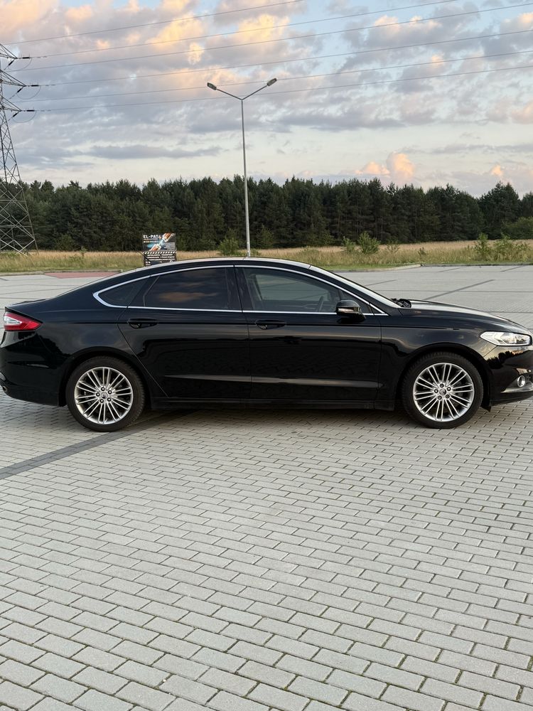 Ford fusion2016r