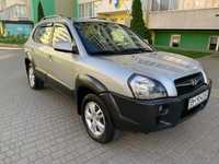 Продам HYUNDAI Tucson 2.0 Газ/Бензин