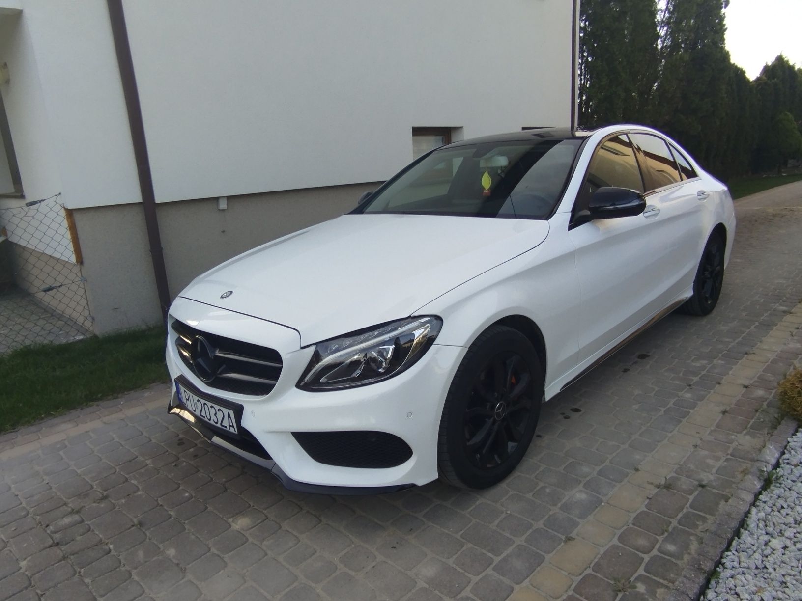 Mercedes C-klasa W205 C300