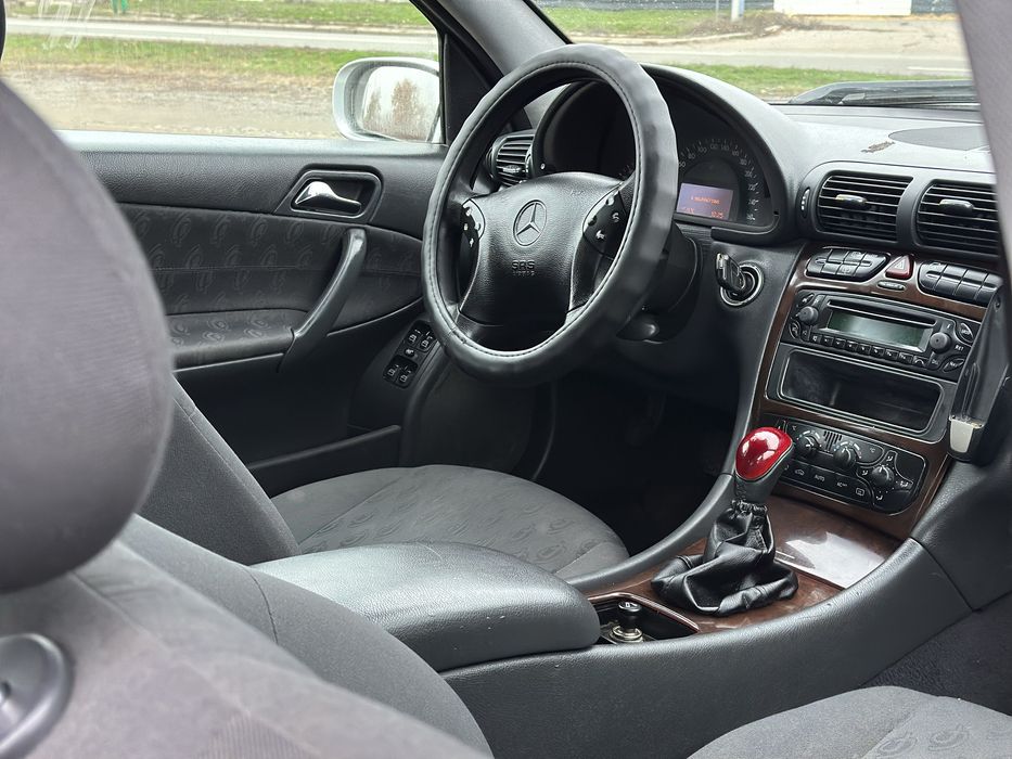 Mercedes Benz C-klass W203 2.1 CDI
