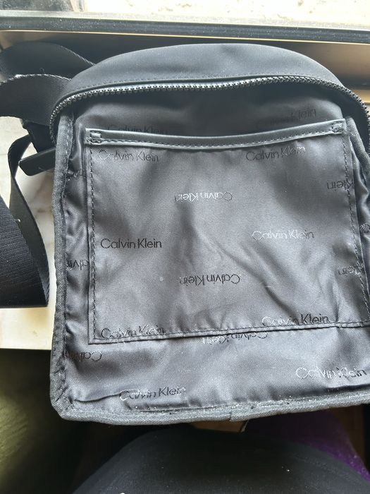 Saca a Tiracolo usado uma unica vez