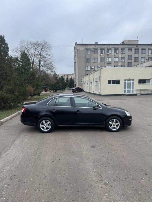 Volkswagen Jetta 2009р 2,0tdi мкпп6 в ідеальнішому стані обслугована