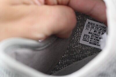 Кросівки Adidas Yezzy boost 350 в наявності 40-43 розмір . Розпродаж !