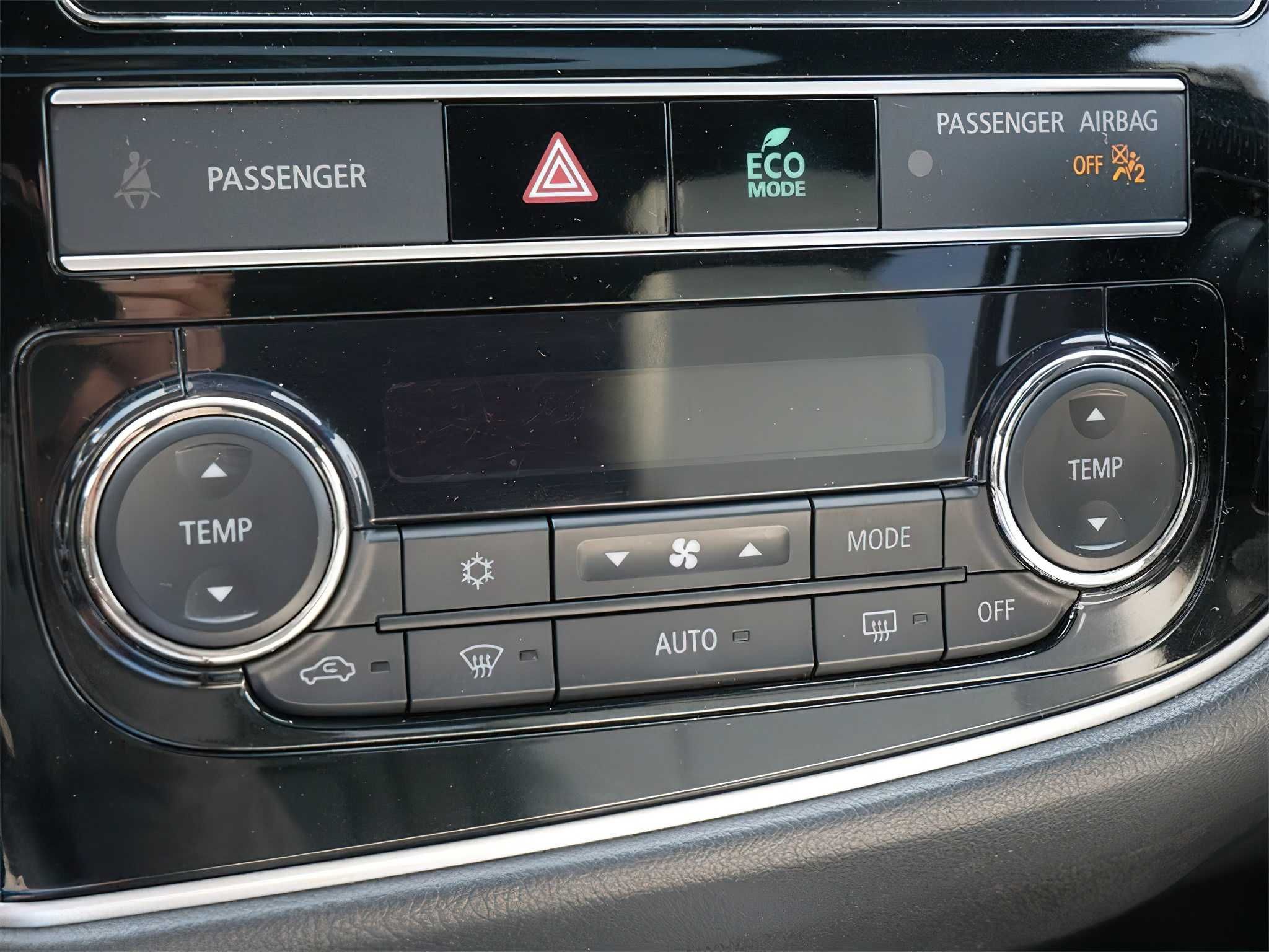 Mitsubishi Outlander PHEV SEL 2019