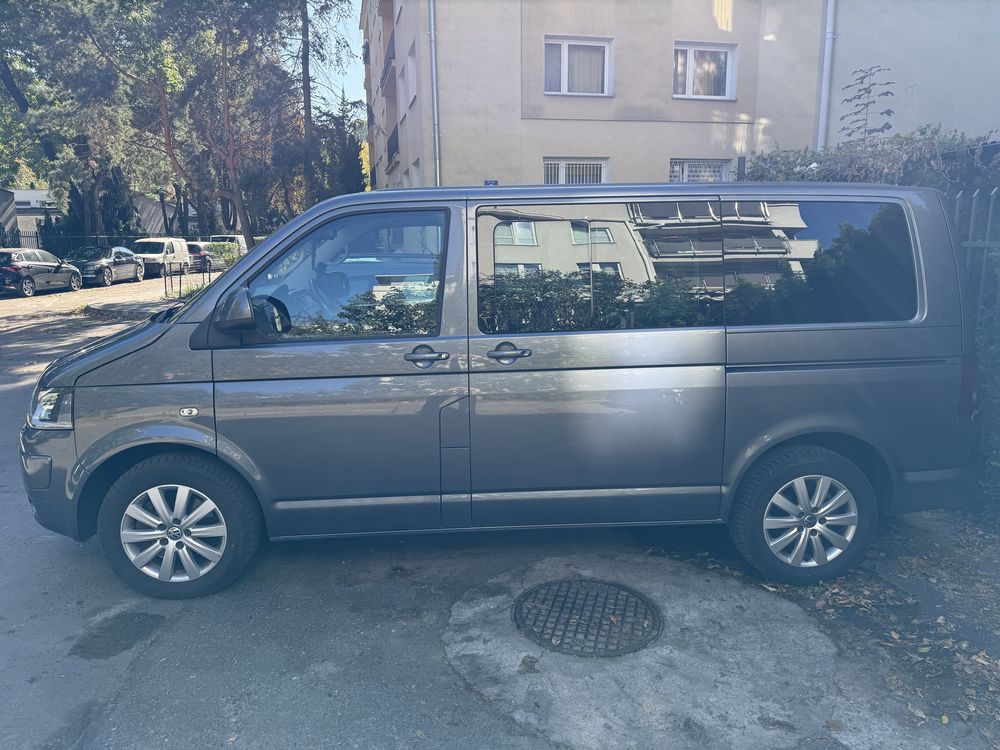 Volkswagen Transporter T5 Caravelle