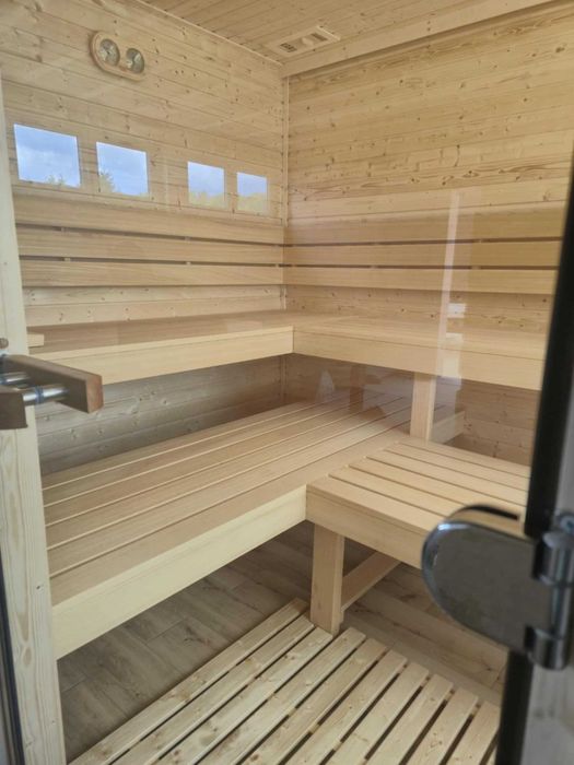 Domek Roztocze - szczelnie ogrodzony. Ognisko. Jacuzzi - Balia. Sauna.