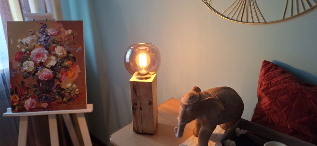 Lampa drewniana loft