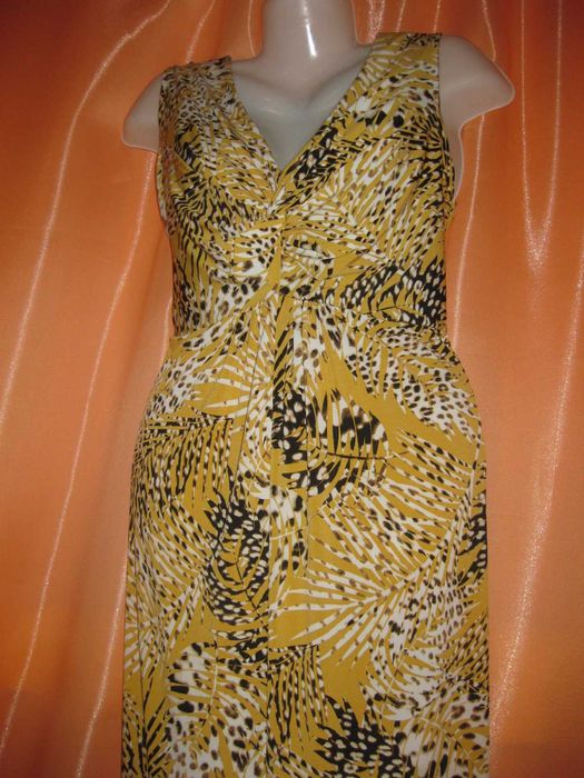 Шикарна приталена еластична сукня сарафан довга дуже великий розмір