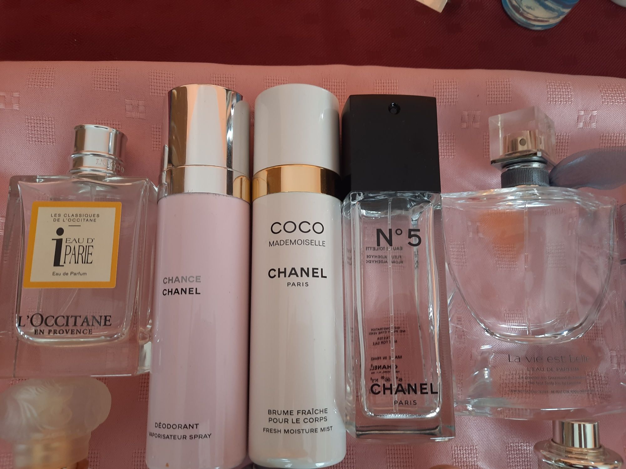 Buteleczki oryginalne  po perfumach. Oryginalne