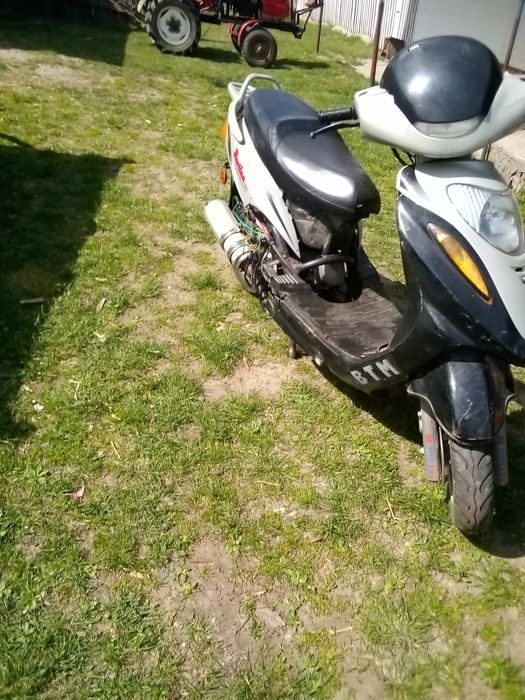 Продам скутер 72 куба не на ходу або обмін на мотоциклі з моєї доплато