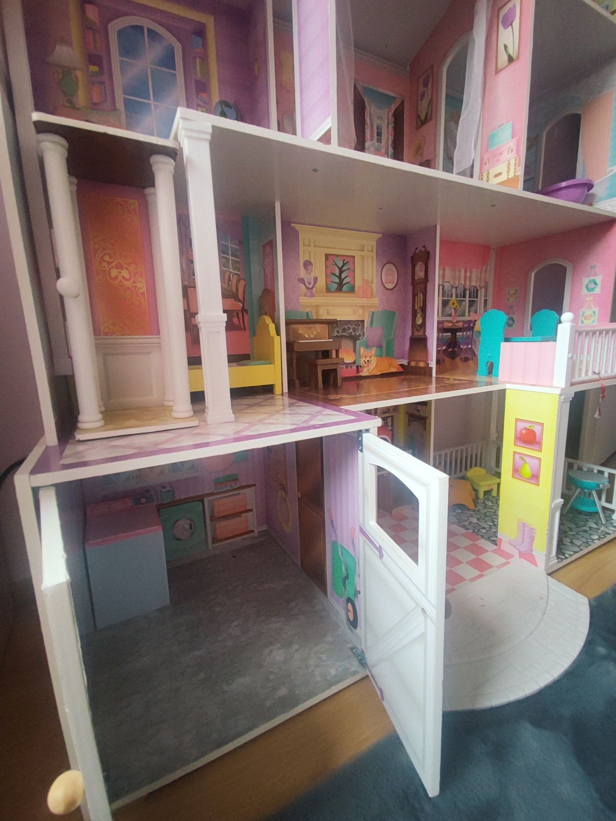 Duży domek dla lalek Barbie