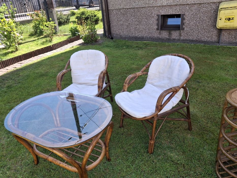 Zestaw ratanowy z poduszkami