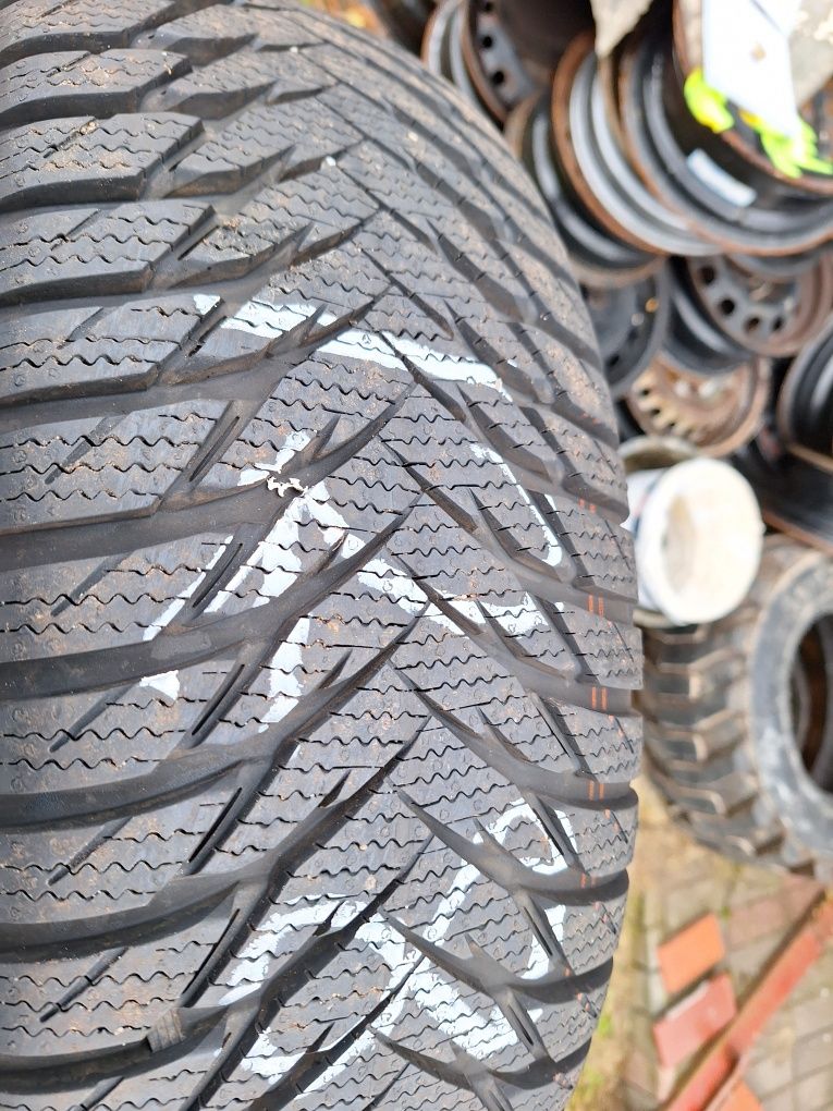 1 sztuka goodyear ultra grip 8 205.60.16