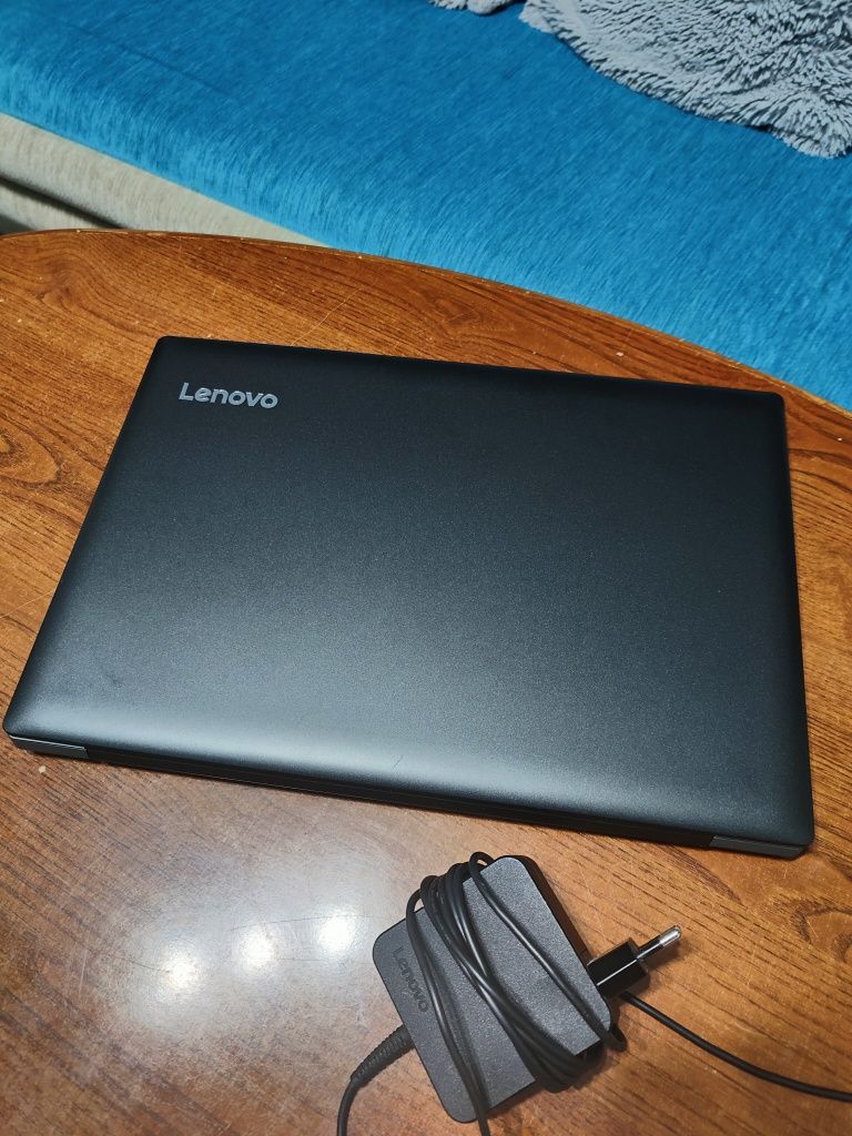 Laptop Lenovo Ideapad 330-15 i3-8130U/8GB/256/Win10 MX150