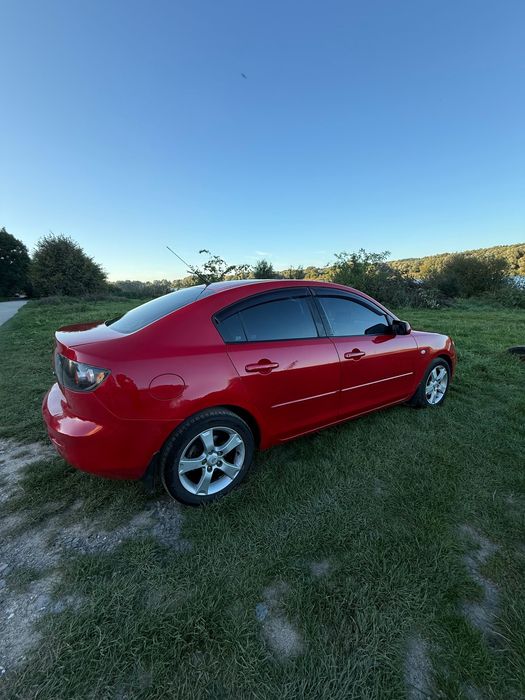 Продам автомобіль Mazda 3