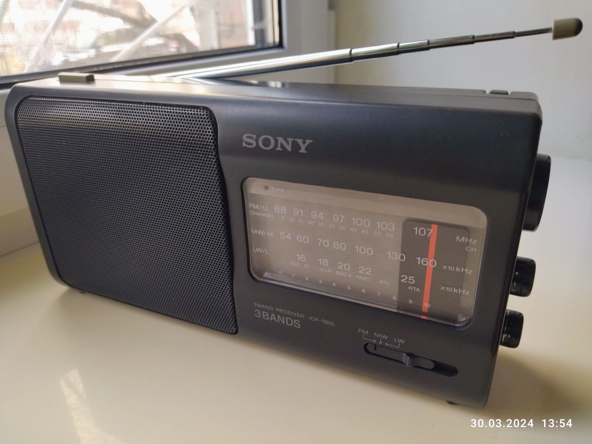 Sony ICF 780L радиоприемник