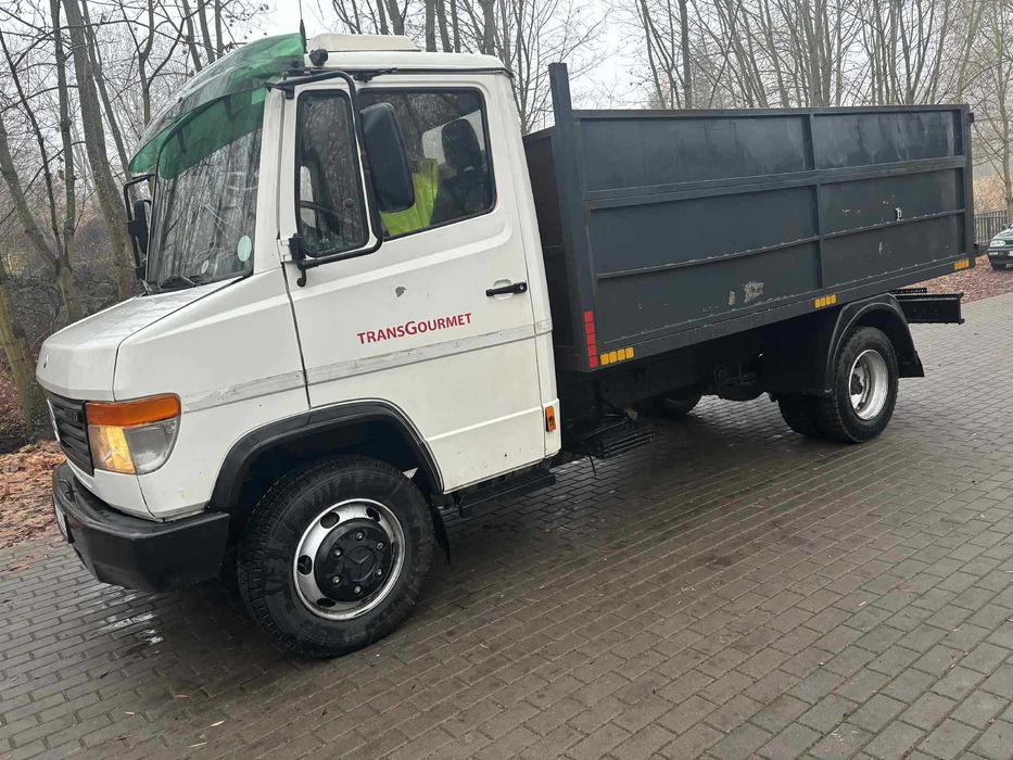 Mercedes vario 818 3.5t , wywrot