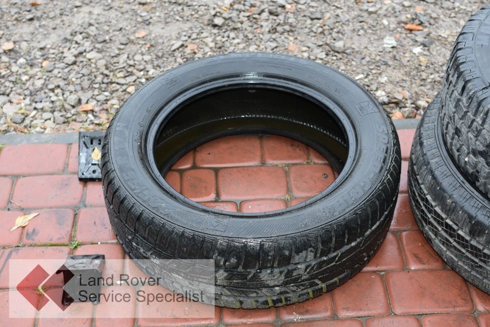 Opona Semperit Speed-Grip 225/55 R17