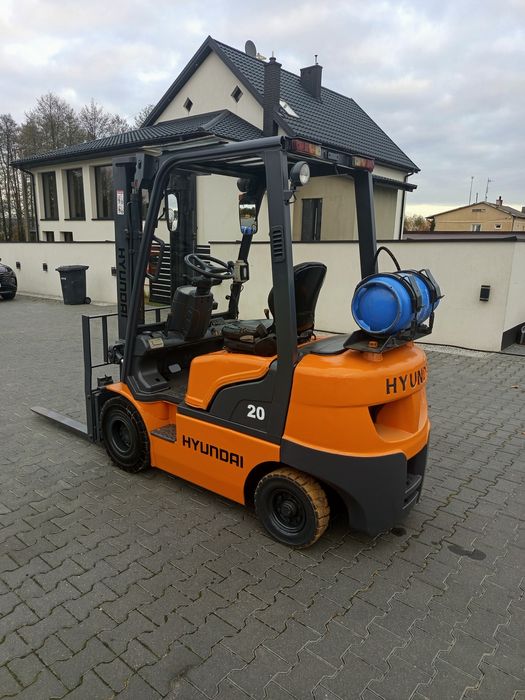 Sprzedam wózek widłowy Hyundai udz 2 to rok 2012
