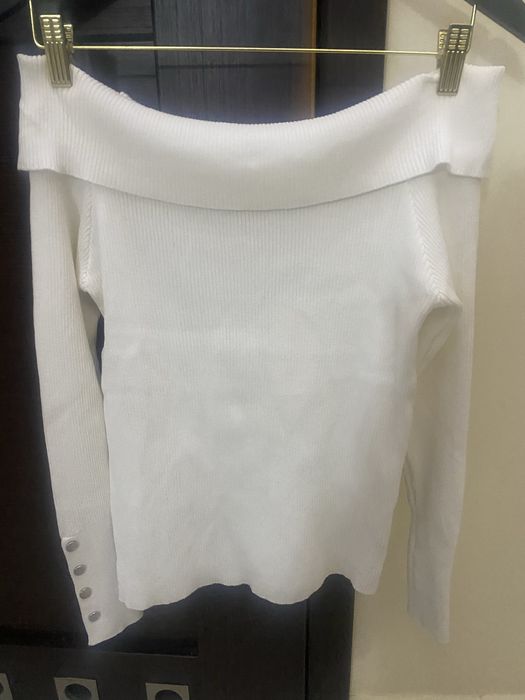 Sweter hiszpanka guziki jean louis francoise