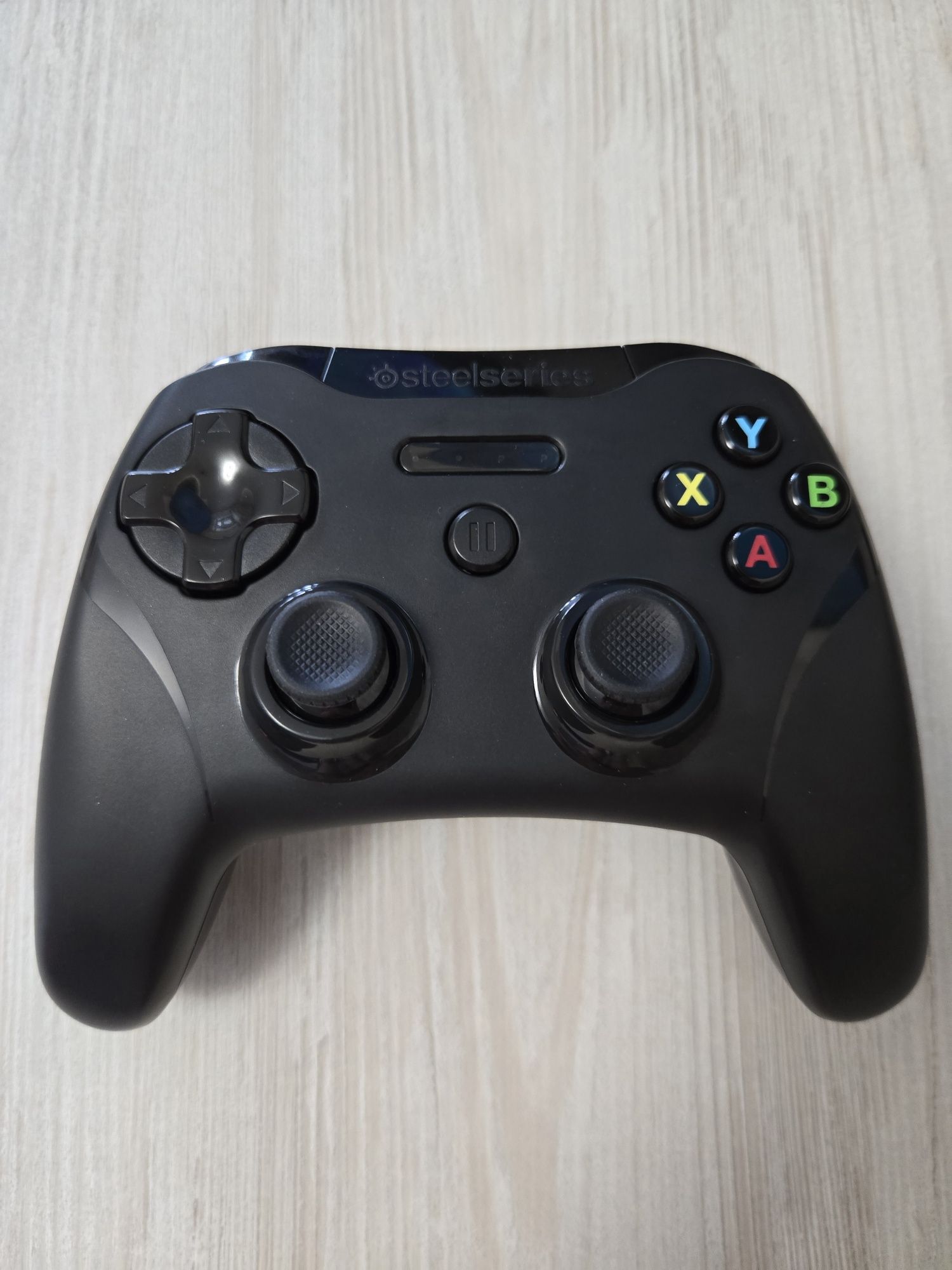 Бездротовий ігровий контролер SteelSeries Stratus XL